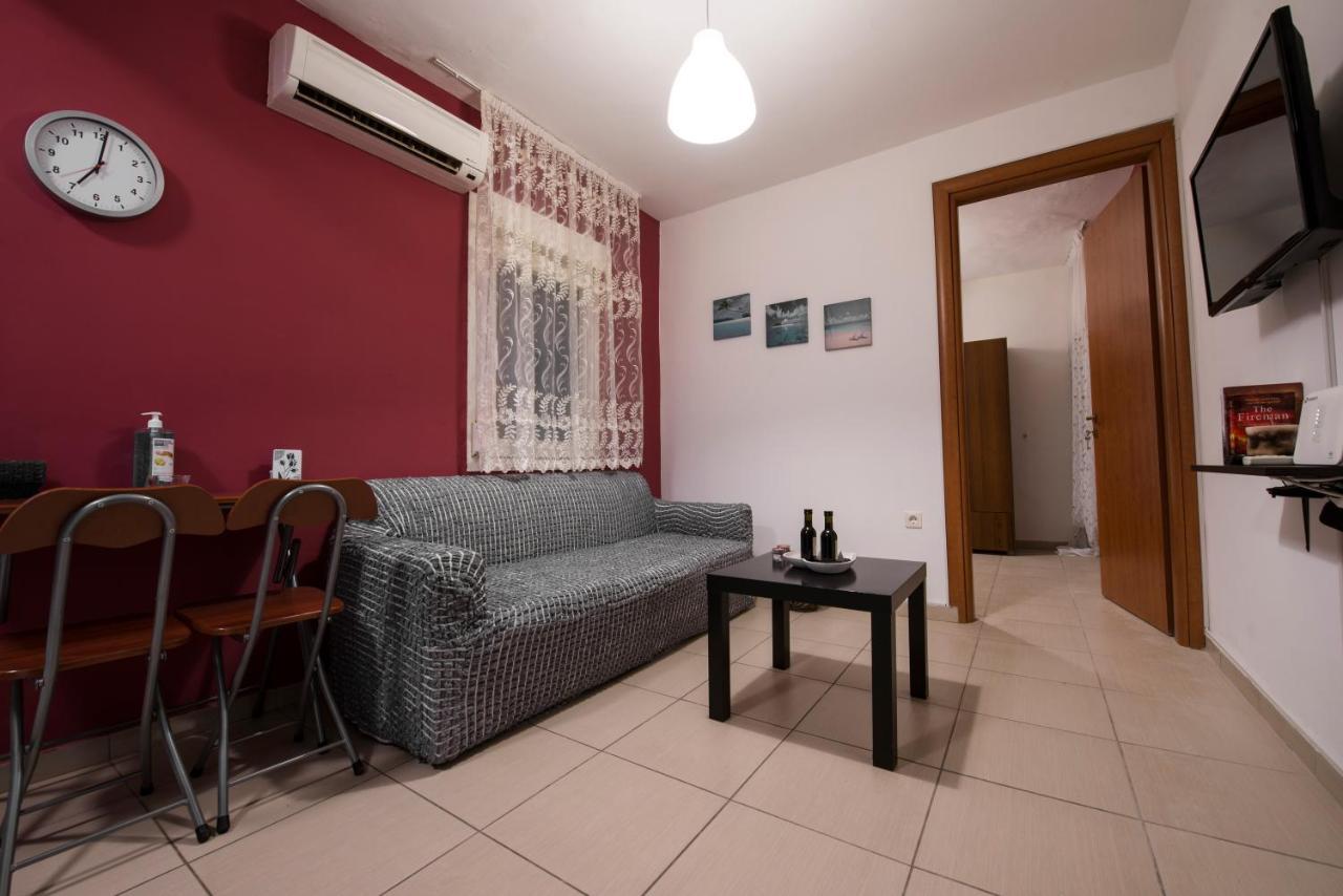 Alexandros Inn Tesalonika Bagian luar foto